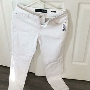 White jeans size 4